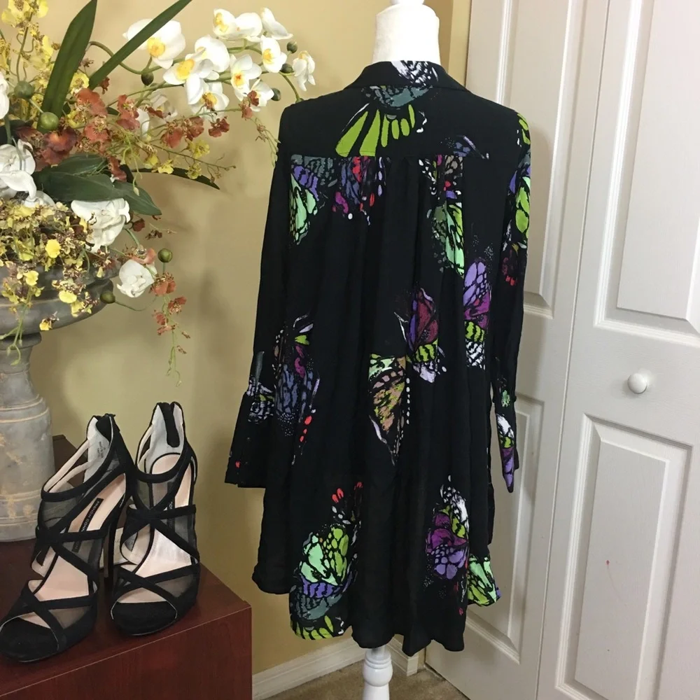FREE PEOPLE FIELD OF BUTTERFLIES FLORAL LONG SLEEVE TOP XS NWT Boho Y2K Festival